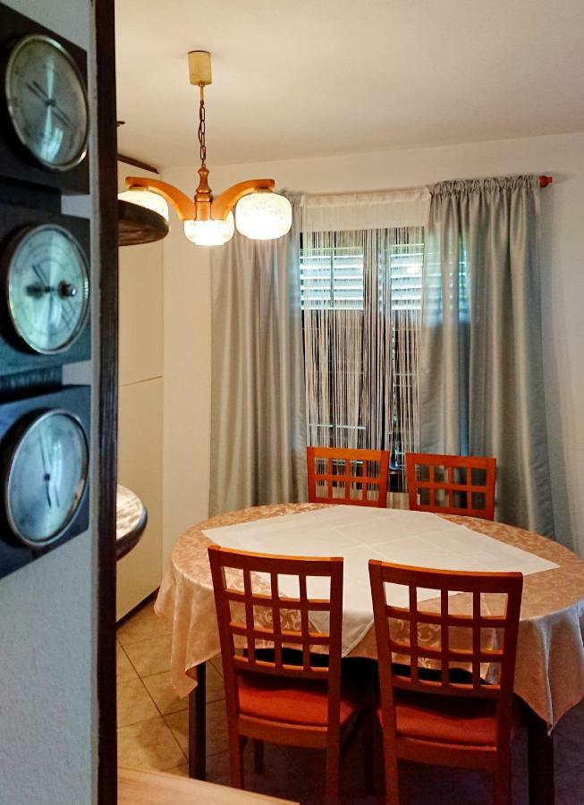 Apartments Rogocana Labin  Exterior photo